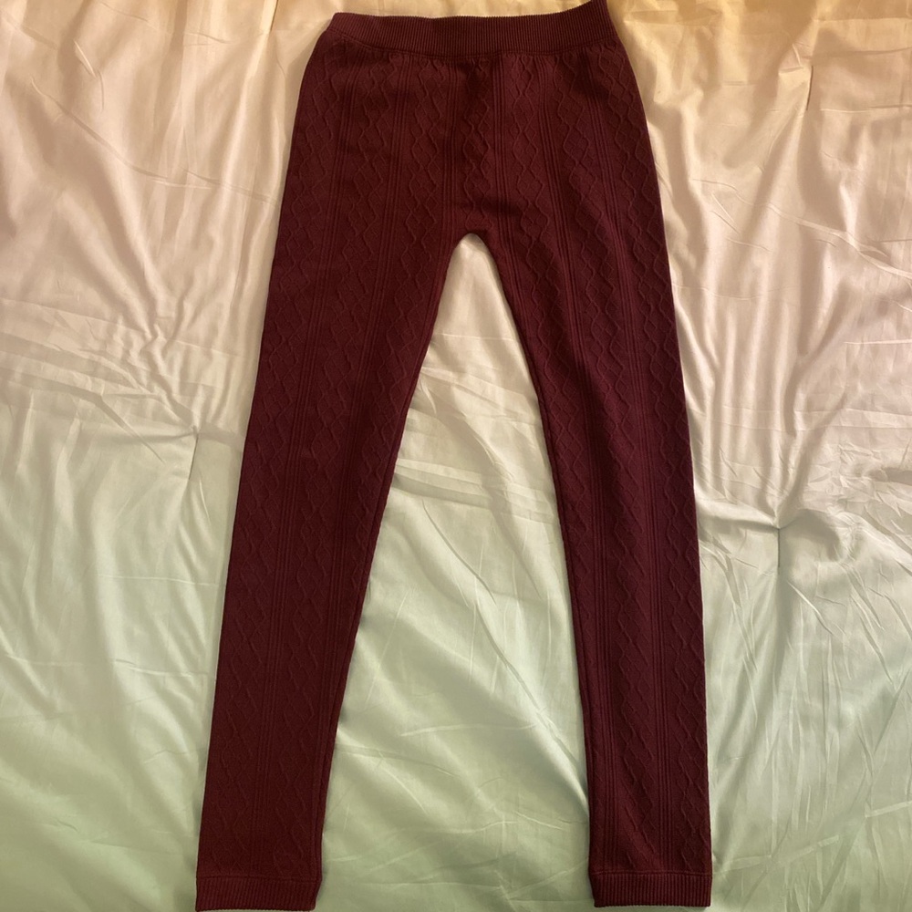 Small, maroon, fleeced lined, textured leggings, excellent condition!